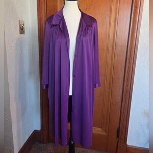 Vanity Fair Deep Purple Satin-Look Blouse 80s/90s